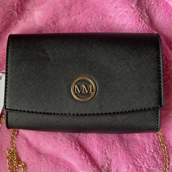 NWT Marilyn Monroe Crossbody with gold chain - Picture 2 of 14